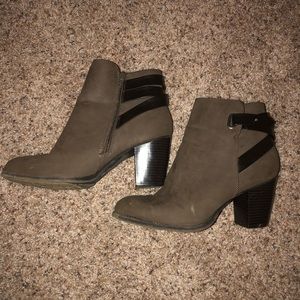 Express booties